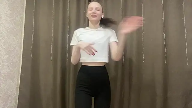 Cleonoth2o online show from 04.09.26