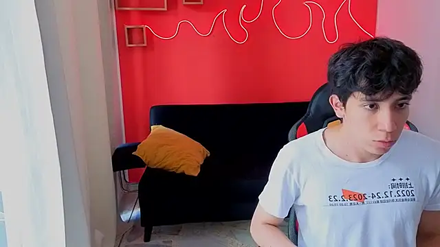 Neo Twink online show from 05.06.26