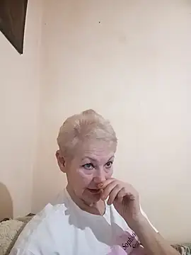 Snapshot of Calypso-Loove chatting on 03.04.26 Calypso-Loove online show from 03.04.26