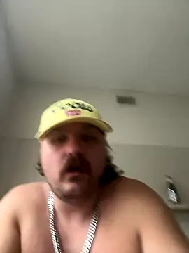 Snapshot of 77Bella chatting on 12.04.25 77Bella online show from 12.04.25