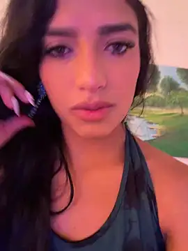 AlinaArgii online show from 04.14.26