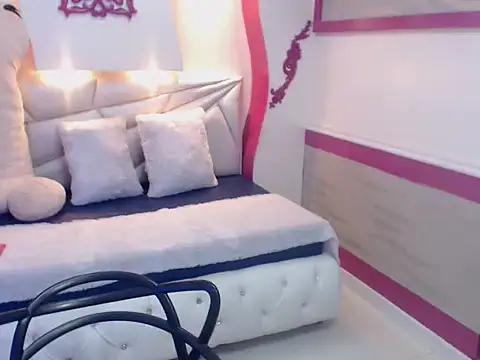 Lis Pearson online show from 01.09.26