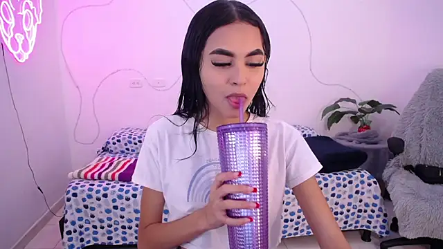 Sofia tgn online show from 05.21.26