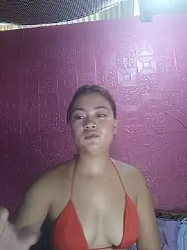 Snapshot of angela_rose20 chatting on 06.13.26 angela rose20 online show from 06.13.26
