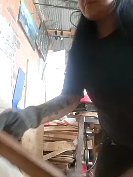 Magenta Moon online show from 12.17.25