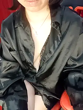 Snapshot of Alone_nothing chatting on 03.17.26 Alone nothing online show from 03.17.26