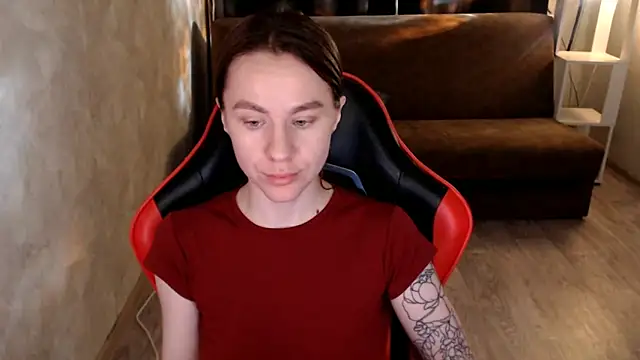 MiaBun1 online show from 12.16.25