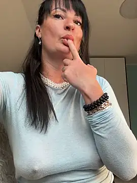 CherryCherry03 online show from 04.20.26