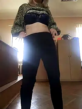 AhlyssaLove1155 online show from 05.25.26