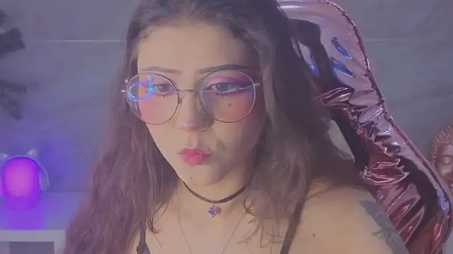 miss devil s online show from 05.16.26