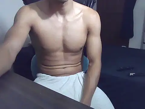 Patrick3 5556 online show from 04.16.26