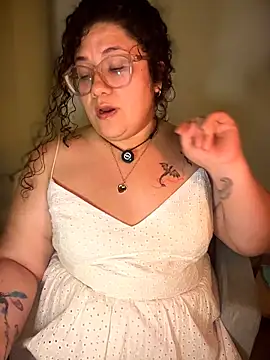 VanesssaMilf  online show from 02.13.26