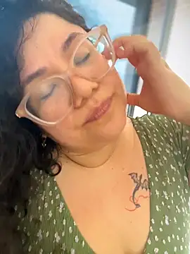 VanesssaMilf  online show from 03.22.26