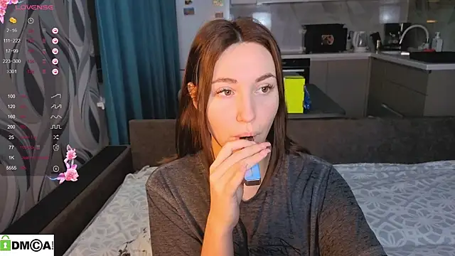 Alena MellS online show from 12.23.25