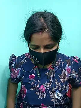 Anushka singh32 online show from 12.18.25