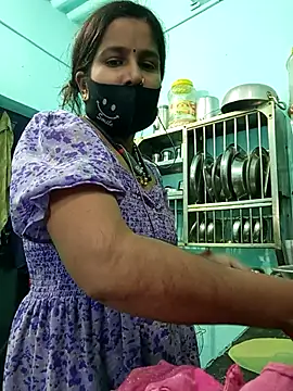 Anushka singh32 online show from 01.06.26