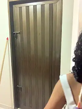 ladulcemary  online show from 04.09.26