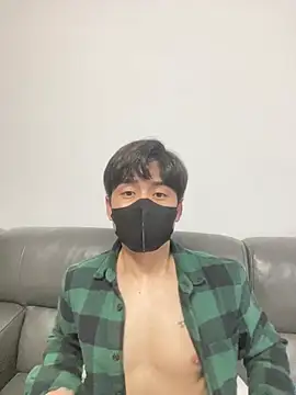 Snapshot of kimze7 chatting on 01.11.26 kimze7 online show from 01.11.26