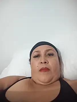 Nini Love  online show from 02.07.26