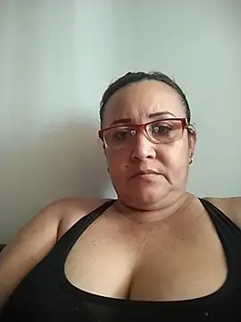 Nini Love  online show from 03.12.26