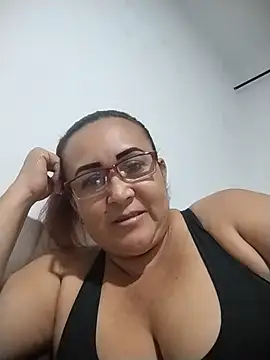 Nini Love  online show from 04.01.26