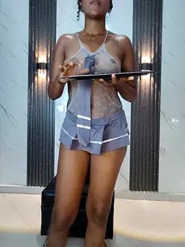 CaramelDesire online show from 04.14.26