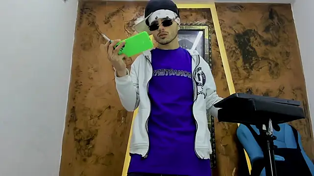 Snapshot of Jhostonex chatting on 02.24.26 Jhostonex online show from 02.24.26