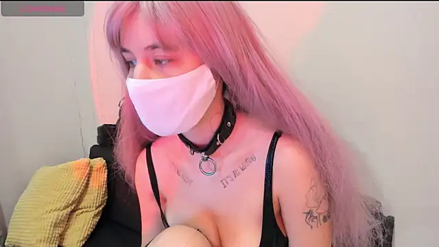 Snapshot of DELAYLALEAA chatting on 01.19.26 DELAYLALEAA online show from 01.19.26