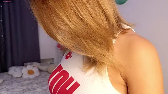 springloveee online show from 05.26.26