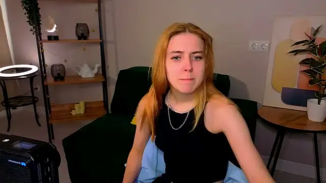 Bella xBaby online show from 03.15.26