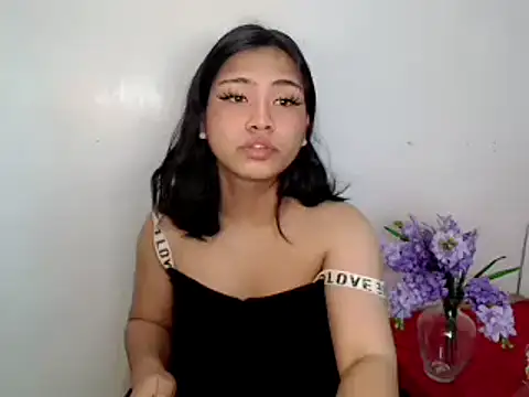 Snapshot of Secretfantasycum chatting on 04.06.26 Secretfantasycum online show from 04.06.26