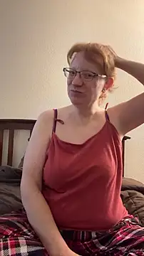 Snapshot of Lenaravenswood chatting on 01.16.26 Lenaravenswood online show from 01.16.26