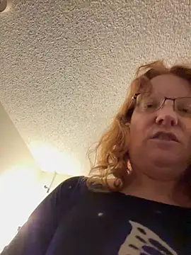 Snapshot of Lenaravenswood chatting on 02.10.26 Lenaravenswood online show from 02.10.26