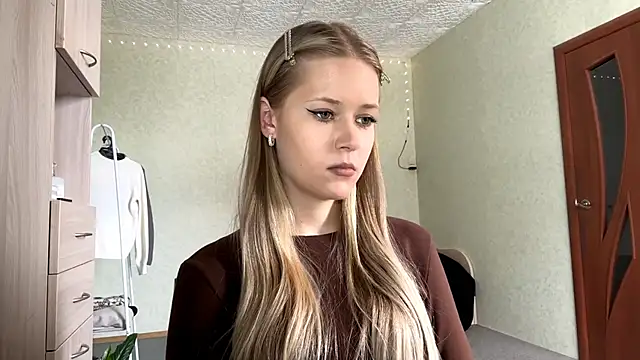 ZaidaSchwarten online show from 02.26.26