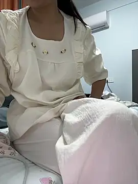 cmvoo online show from 04.11.26