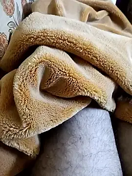 AR7v online show from 12.22.25