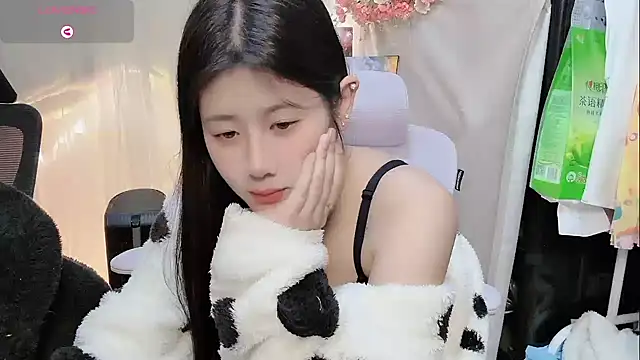 Yvonne-07 online show from 01.15.26