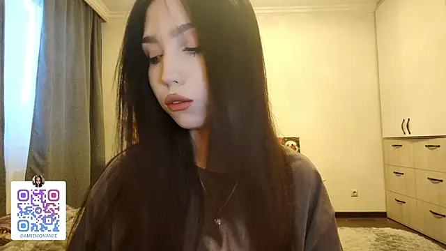 Snapshot of Qwami_Amie chatting on 02.01.26 Qwami Amie online show from 02.01.26