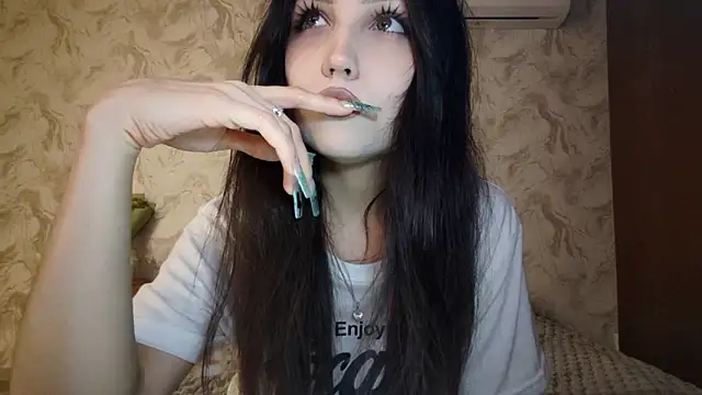 Snapshot of Qwami_Amie chatting on 03.16.26 Qwami Amie online show from 03.16.26