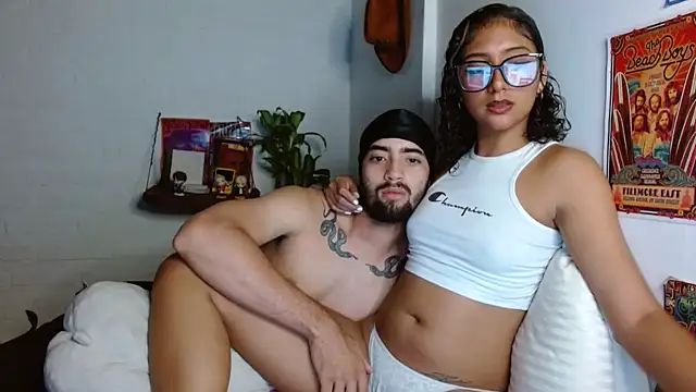 SweetEmxxx online show from 02.12.26