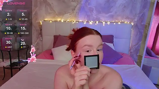 LucyHornyDollx online show from 04.11.26