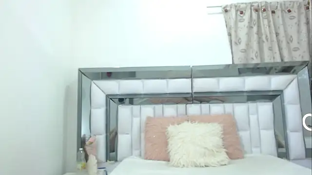 rebecagoldene online show from 12.23.25