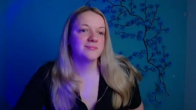 Samantha Gloww online show from 12.14.25