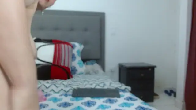 lauraslavenasty online show from 02.04.26