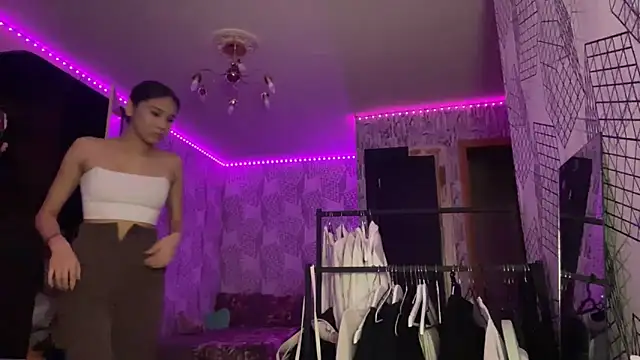 Ronnni Schmidt online show from 12.19.25