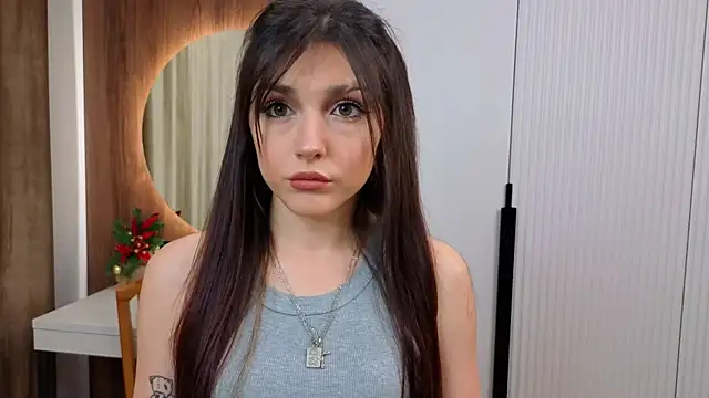 NatishaAlpern online show from 12.16.25