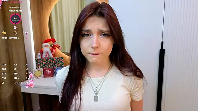 Snapshot of NatishaAlpern chatting on 02.01.26 NatishaAlpern online show from 02.01.26