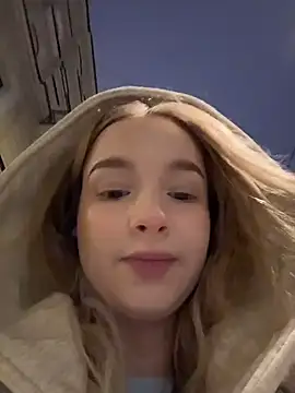 -teenytiny- online show from 12.20.25