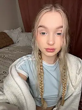 -teenytiny- online show from 01.18.26