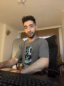 Snapshot of _YOURHERO chatting on 02.14.26 YOURHERO online show from 02.14.26